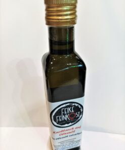 Knoblauch auf Olive