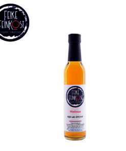 Spirituose Walnuss Likör