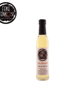 Spirituose Alte Mirabelle.