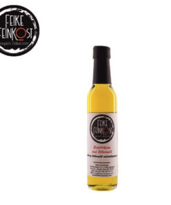 Gourmet Öl Basilikum auf Olivenöl.